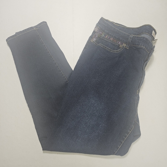Breaker jeans size 24 with Aztec trim - Picture 3 of 7